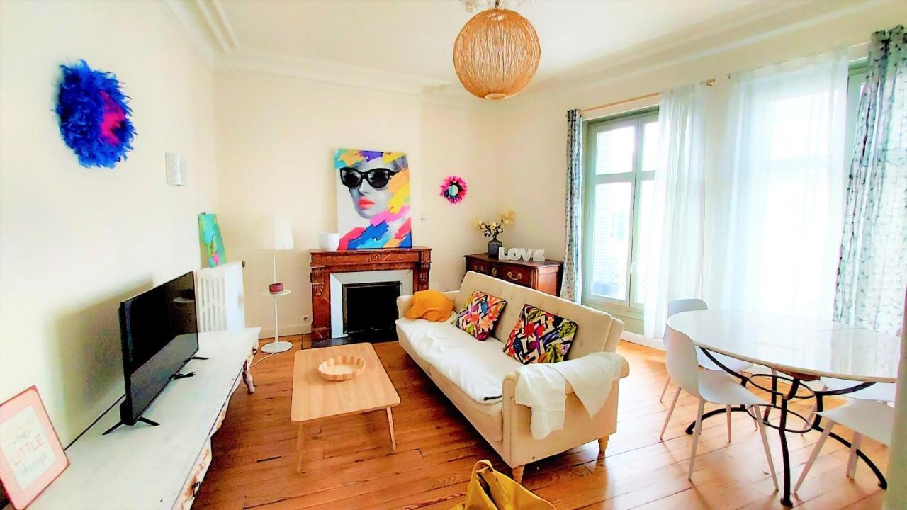 Appartamento Cosy Hortensia- 4 Ch- Clemenceau Hypercentre & Parking Sous Terrain- 110M2 Pau Esterno foto