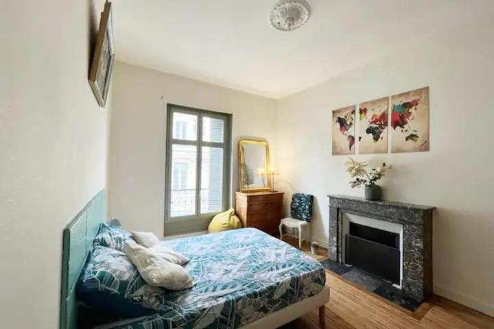 Appartamento Cosy Hortensia- 4 Ch- Clemenceau Hypercentre & Parking Sous Terrain- 110M2 Pau Esterno foto