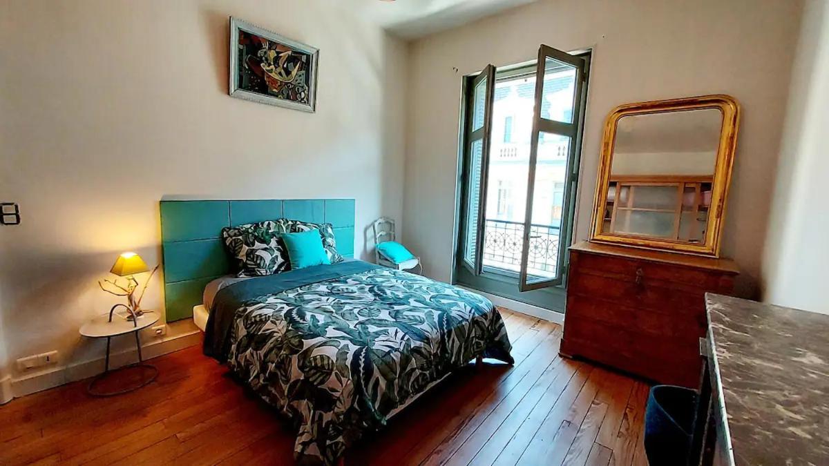 Appartamento Cosy Hortensia- 4 Ch- Clemenceau Hypercentre & Parking Sous Terrain- 110M2 Pau Esterno foto